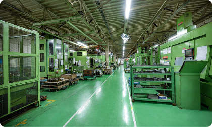 機械工場（3,300㎡）